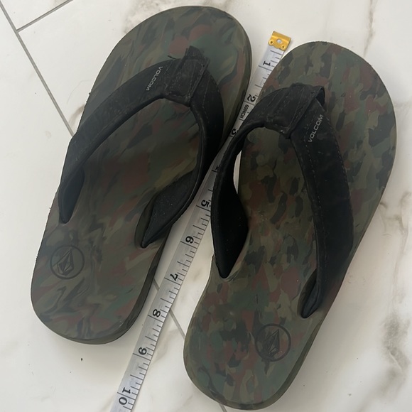 Volcom kids  flip flops- sandals - Picture 5 of 8